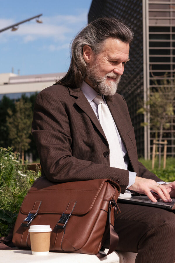 iosonotonino | Laptoptasche aus Leder 3