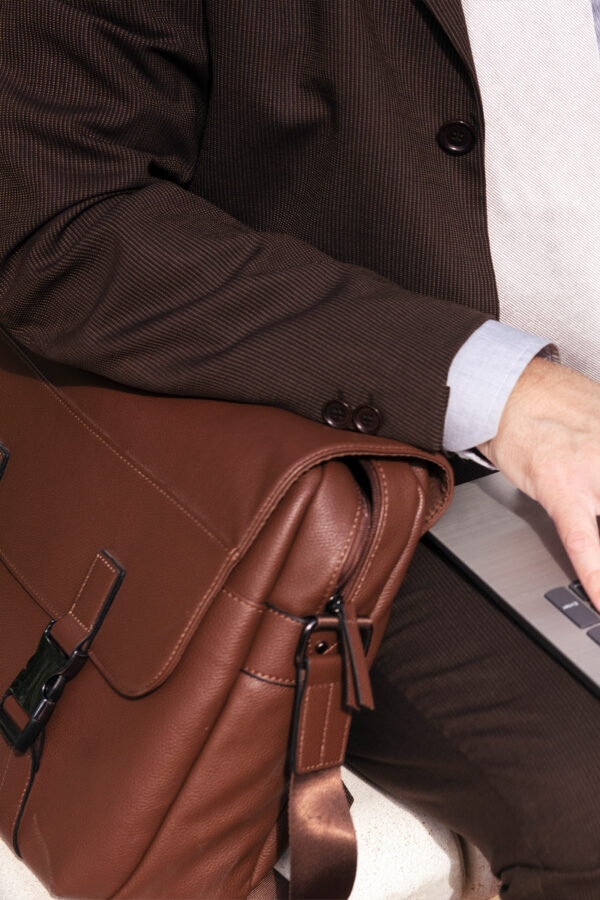 iosonotonino | Laptoptasche aus Leder 4