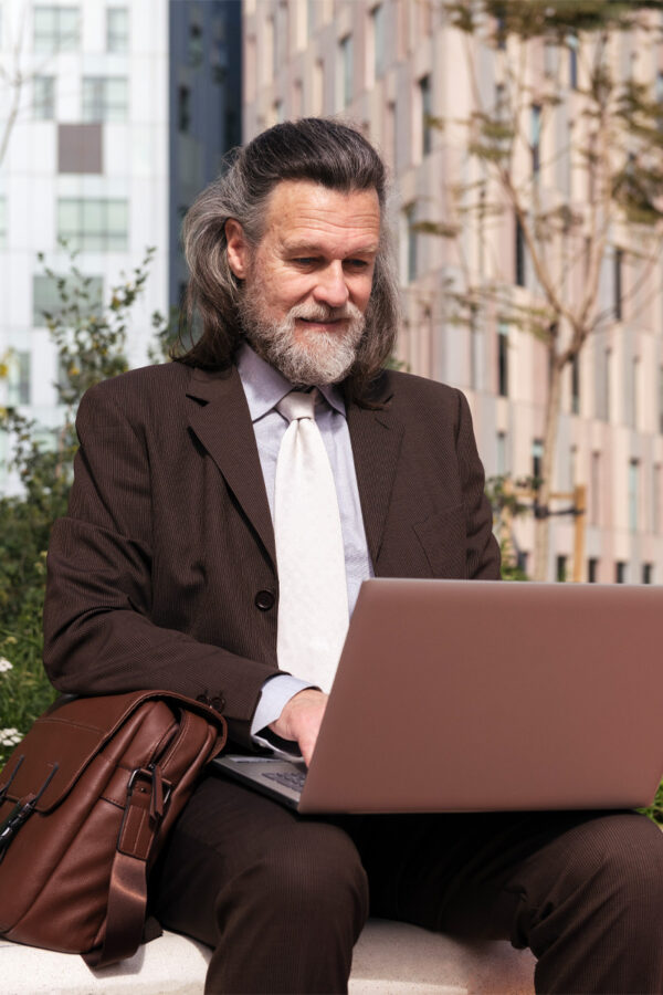 iosonotonino | Laptoptasche aus Leder 5